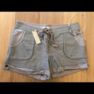 Banana Republic “Heritage Collection” Gray Linen & Silk Shorts NWT